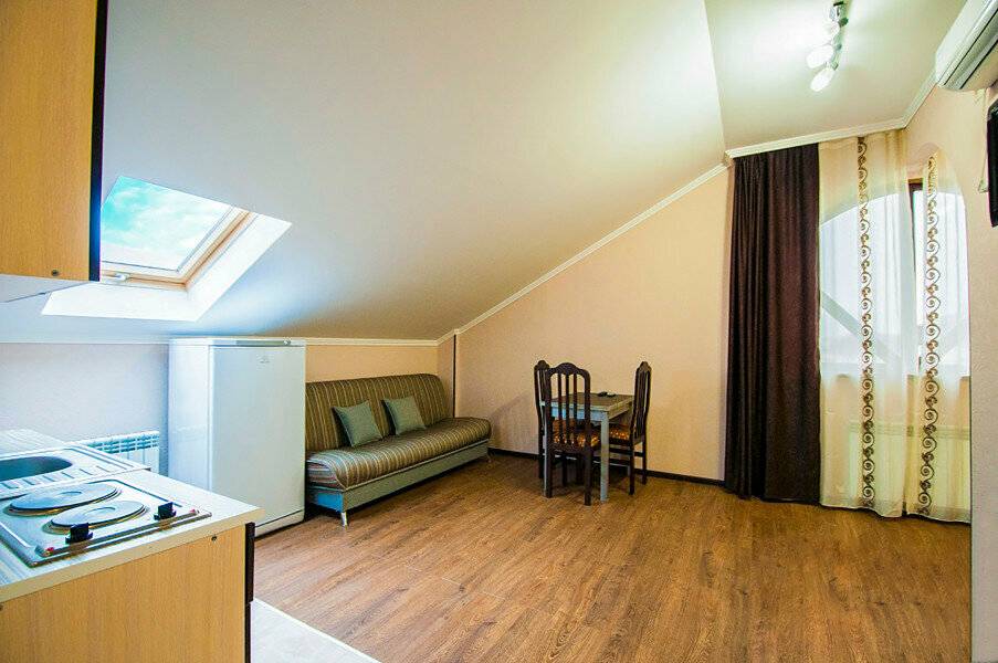 Фотографии номера Апартаменты с 1 спальней в Гостинице Вавилон Геленджик