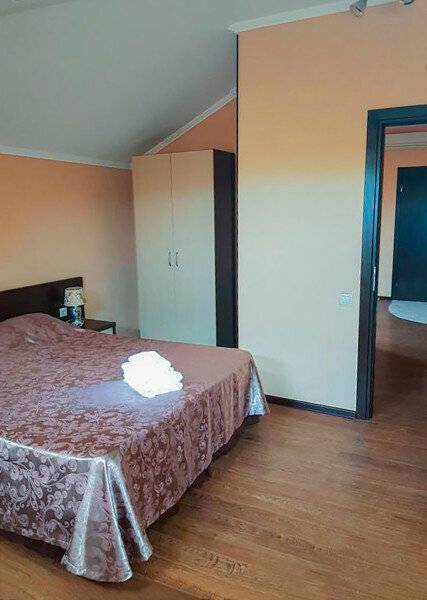 Фотографии номера Апартаменты с 1 спальней в Гостинице Вавилон Геленджик